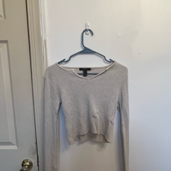 Forever 21 Sweaters - 🌸🌸🌸 Forever21 cropped ribbed sweater